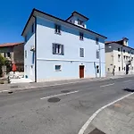Apartma Silvo *